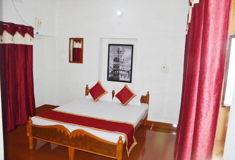 اتاق استاندارد, Gajanand Guest House