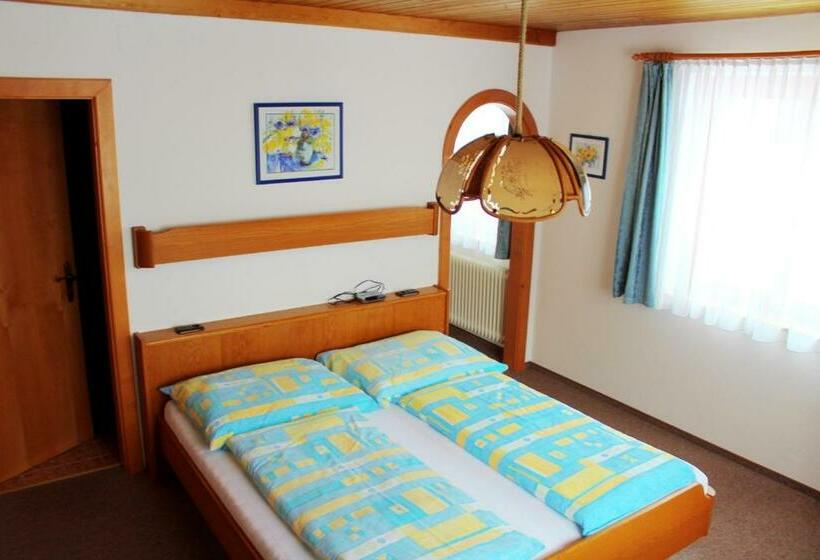 شقة غرفتين, Gästehaus Toferer