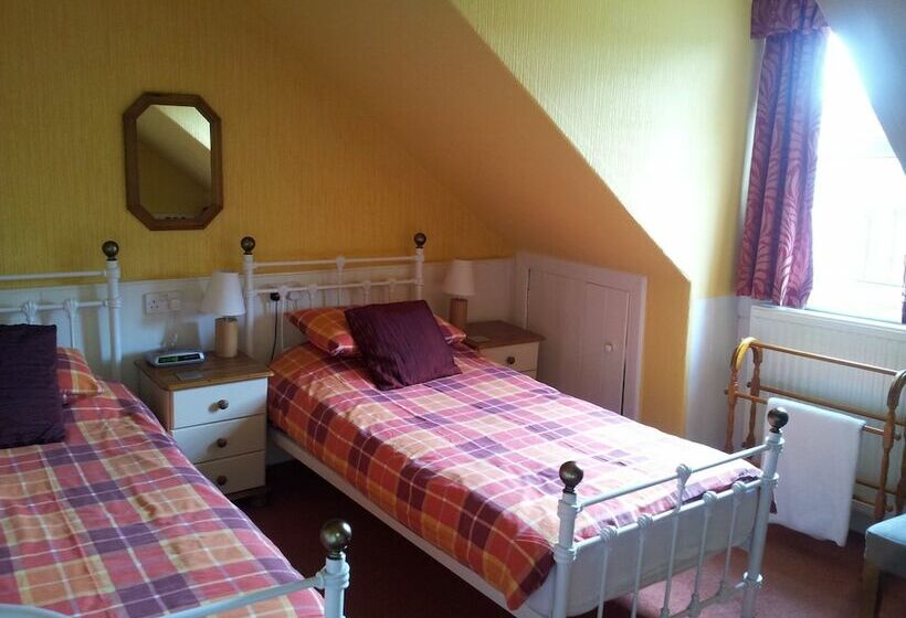 חדר סטנדרט חדר אמבטיה משותף, Mackenzie Guest House