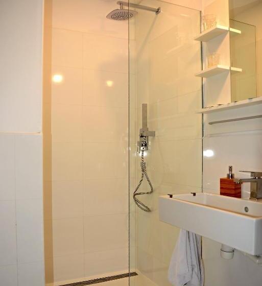 اتاق استاندارد سه تخته با چشم‌انداز باغ, Wellness Vila Bohemia