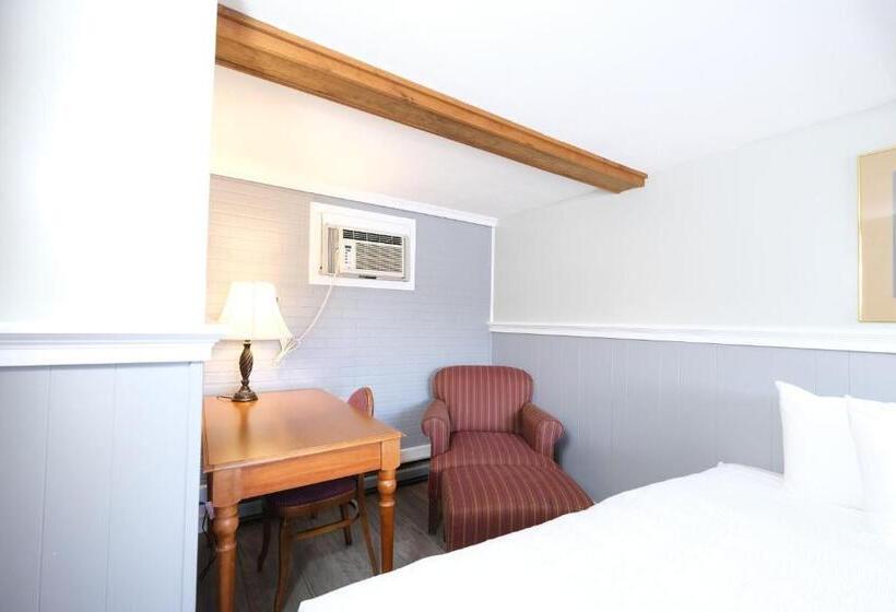 غرفة قياسية سرير ملكى, The Janmere Motel