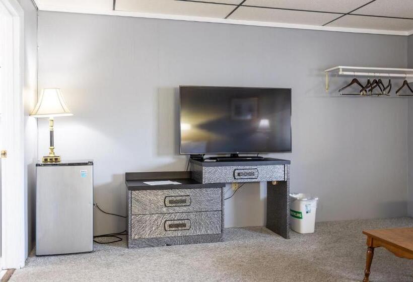 غرفة قياسية سرير ملكى, The Janmere Motel