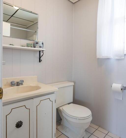 غرفة قياسية سرير كينج, The Janmere Motel