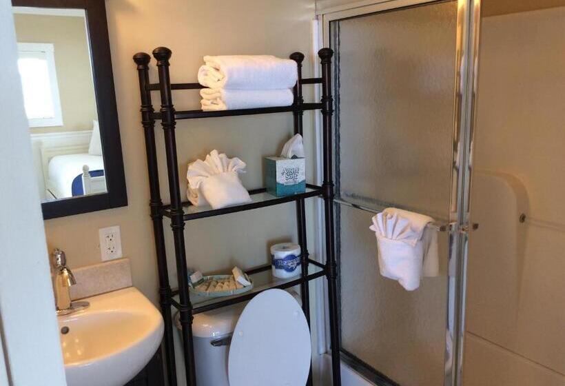 חדר לארבעה סטנדרטי עם מרפסת, The Beachwood