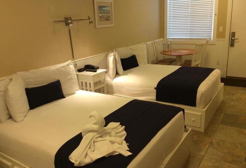 标准间, The Beachwood