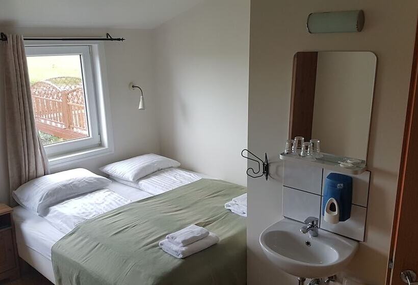 اتاق استاندارد با سرویس بهداشتی مشترک, Guesthouse Vellir