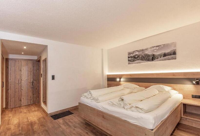 غرفة قياسية, Haus Manfred