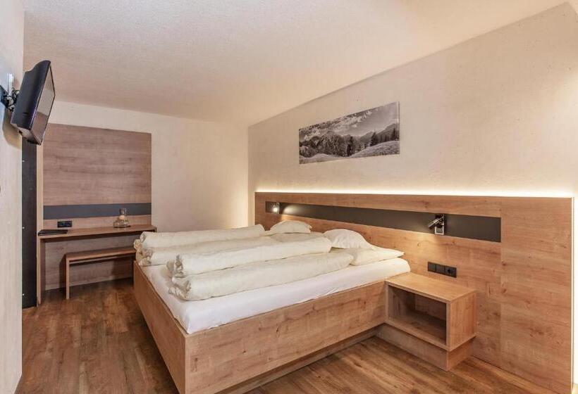 غرفة قياسية, Haus Manfred