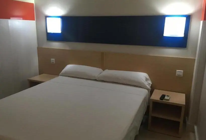 スタンダードシングルルーム, Hostal Ducal
