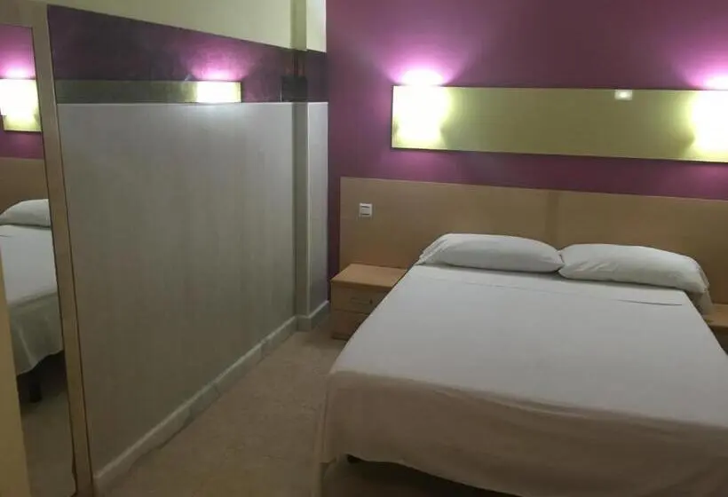 ベーシックルーム, Hostal Ducal