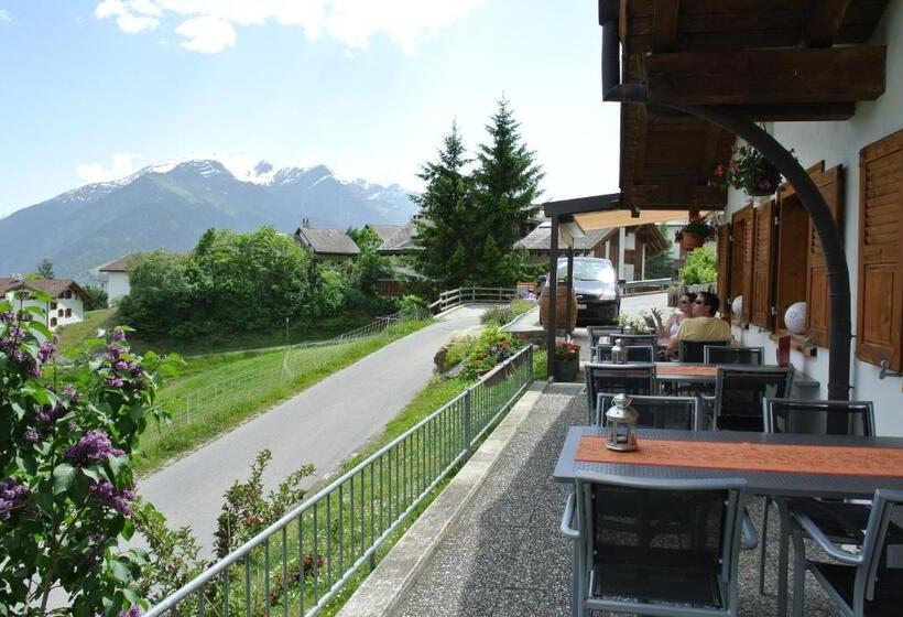 标准间带露台, Ustria / Pensiun Trutg