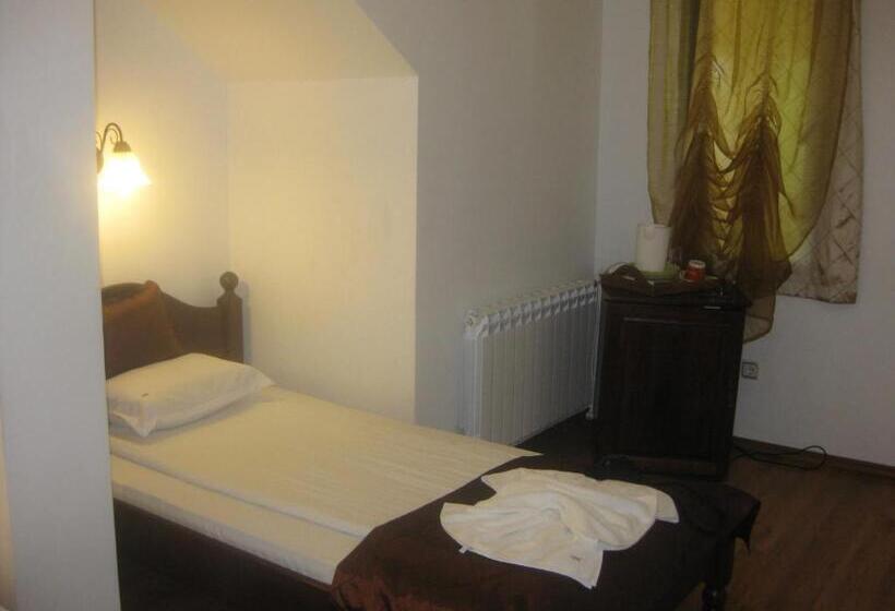 חדר סטנדרט, Chorbadji Petkovi Hanove