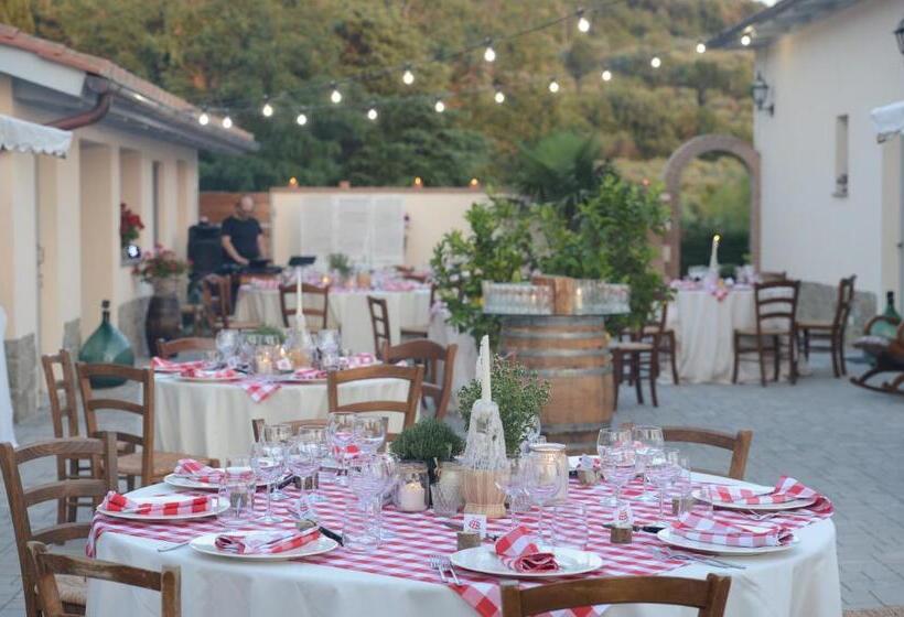 스탠다드 트리플 룸, Agriturismo Fattoria Podere Peciano