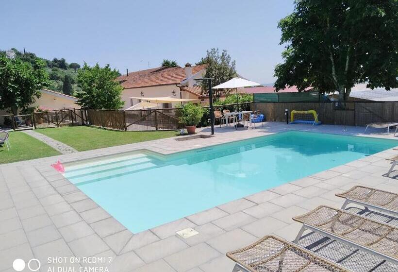 4인용 스탠다드 룸, Agriturismo Fattoria Podere Peciano