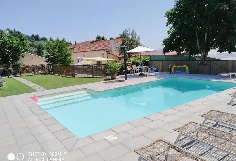اتاق استاندارد چهار تخته, Agriturismo Fattoria Podere Peciano