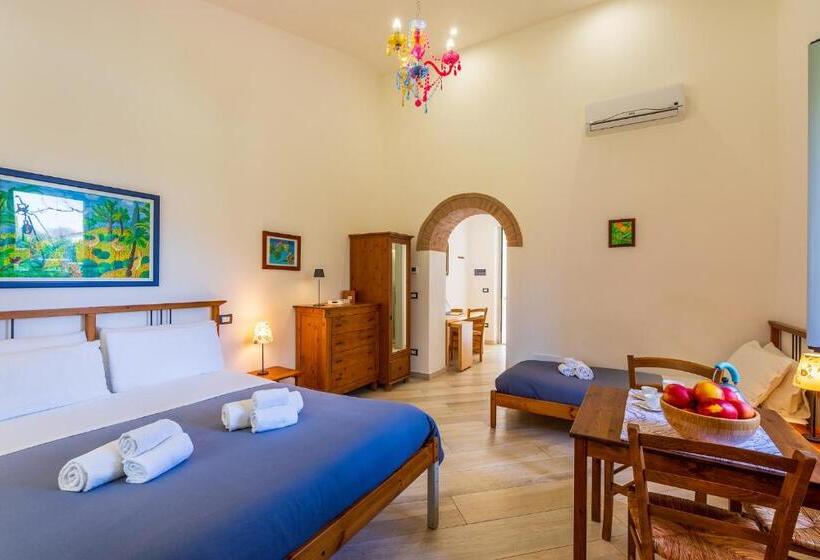 스탠다드 트리플 룸, Agriturismo Fattoria Podere Peciano