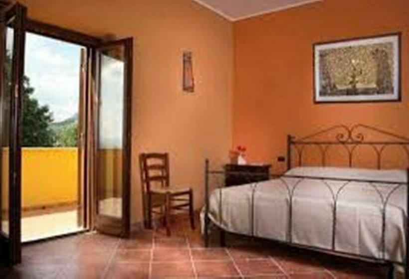 غرفة قياسية, I Giardini Di Eidos