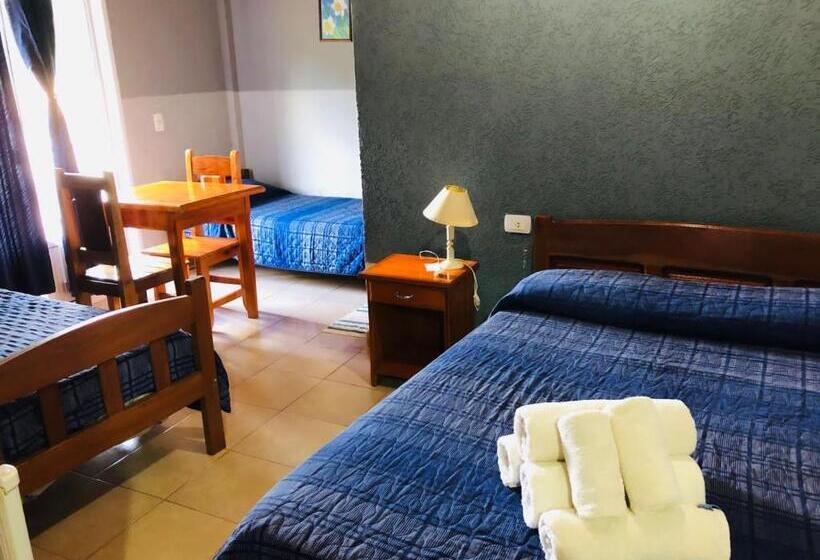 غرفة إقتصادية رباعية, La Familia