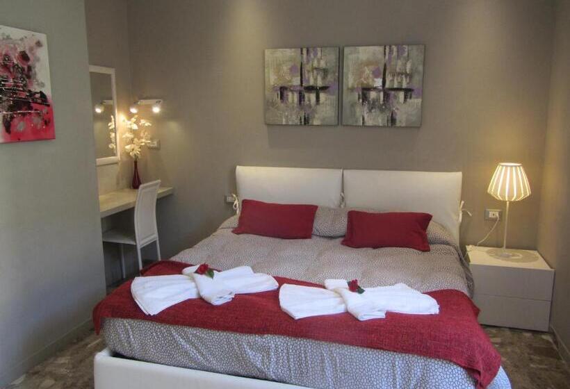 חדר סטנדרט עם מרפסת, Affittacamere Da Paulin