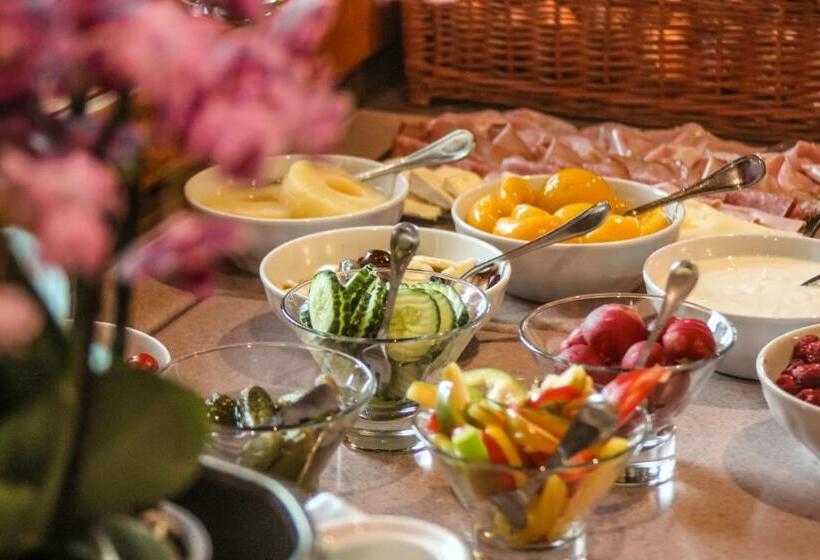 غرفة قياسية مزوَّدة بشُرفة, Haus Kathrin