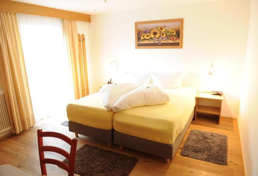 标准间带阳台, Pension Olympia