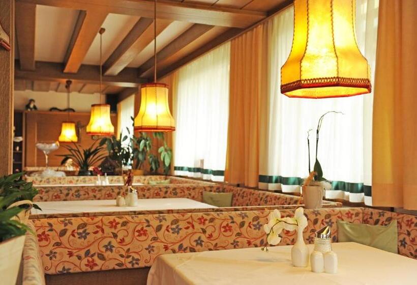 标准间带阳台, Pension Olympia