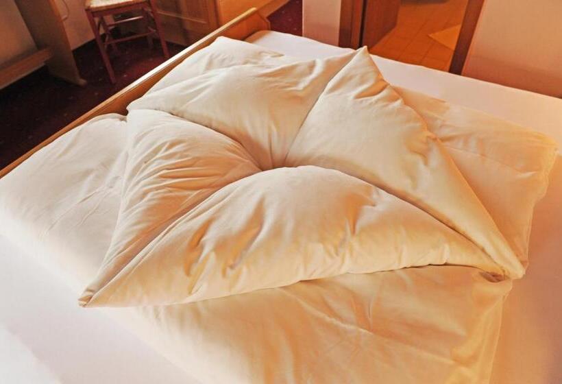 标准间带阳台, Pension Olympia