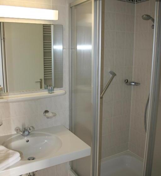 غرفة قياسية, Pension Wachter