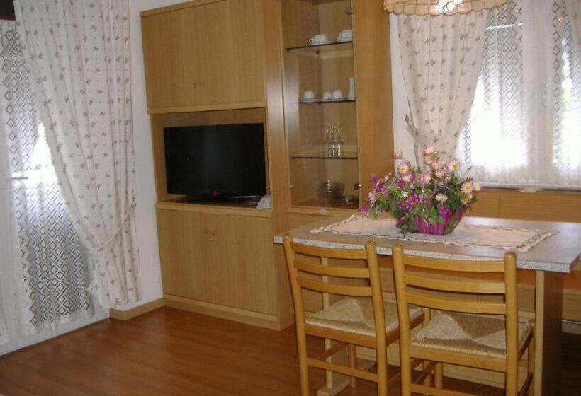 バルコニー付2ベッドルームアパートメント, Residence Hotel Montechiara