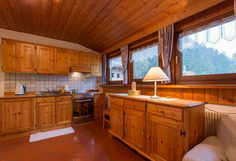 带2个卧室的公寓, Residence Obermoarhof   Comfortable Apartments For Families, Swimmingpool, Playing Grounds, Almencar