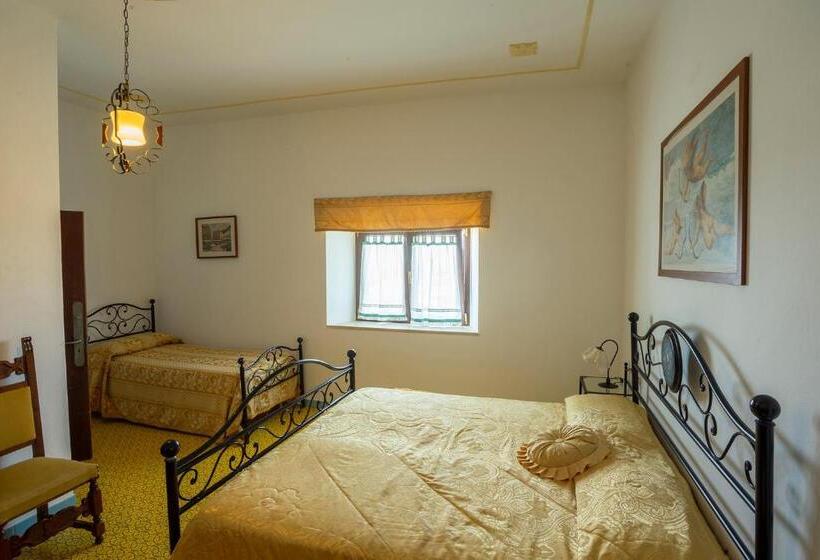 شقة غرفتين نوم مطلة على الحديقة, Residence Villa Elena