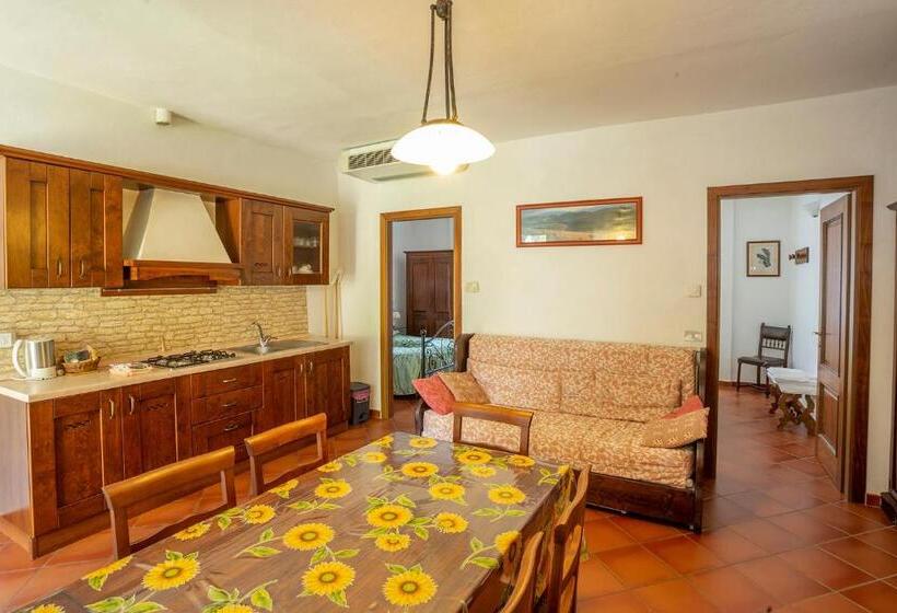 Апартаменты 2 спальни Вид на Сад, Residence Villa Elena