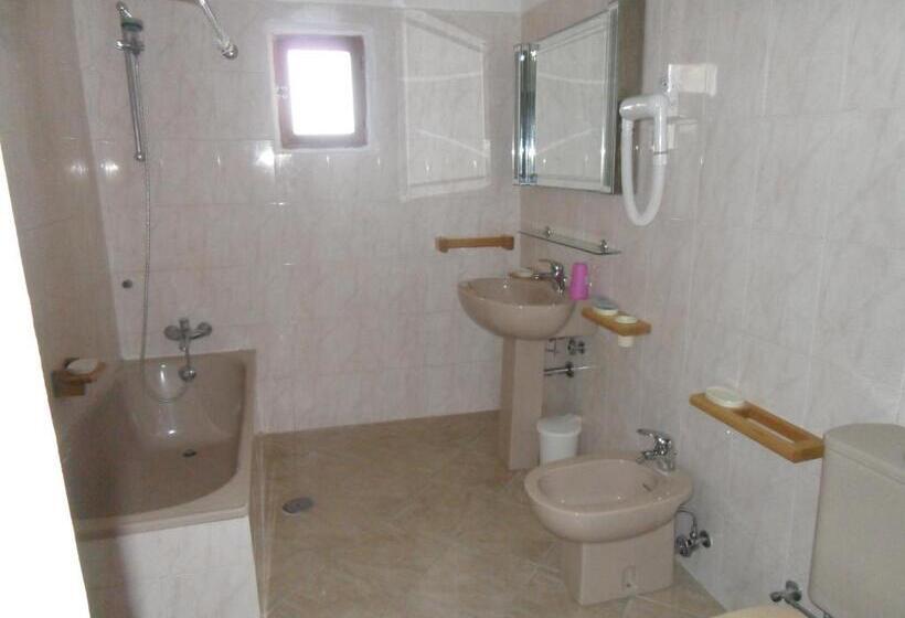 Апартаменты 3 Спальни, Residence Villa Elena