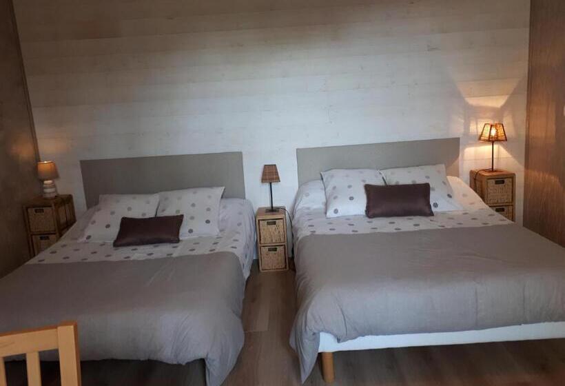 חדר סטנדרט לארבעה, La Flambée