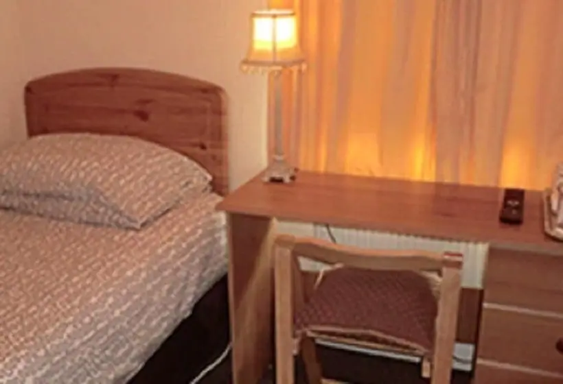 スタンダードシングルルーム, Malvern Lodge Guest House  Close To Beach, Train Station & Southend Airport