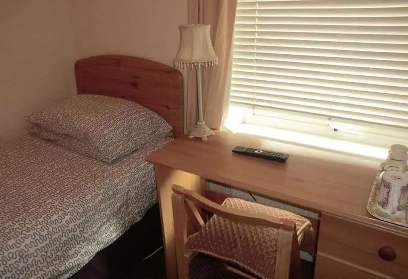 スタンダードシングルルーム, Malvern Lodge Guest House  Close To Beach, Train Station & Southend Airport