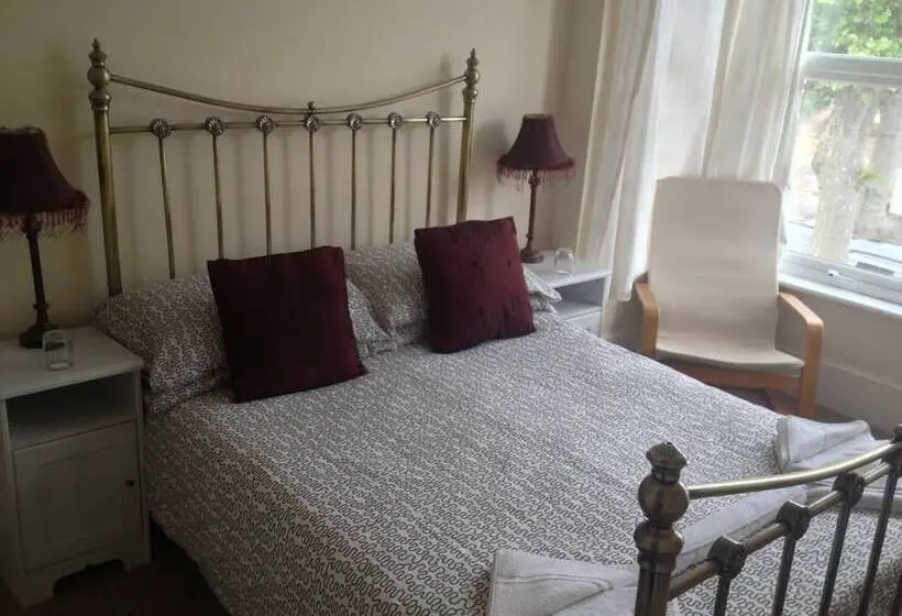 スタンダードルーム, Malvern Lodge Guest House  Close To Beach, Train Station & Southend Airport