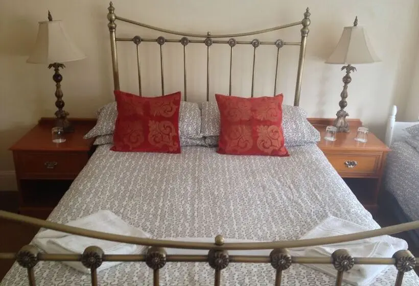 ファミリールーム, Malvern Lodge Guest House  Close To Beach, Train Station & Southend Airport