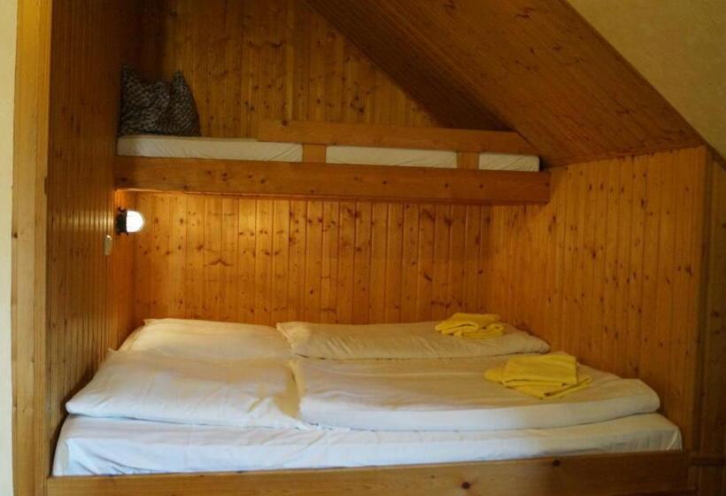 标准间, Reiterhof Wollesen