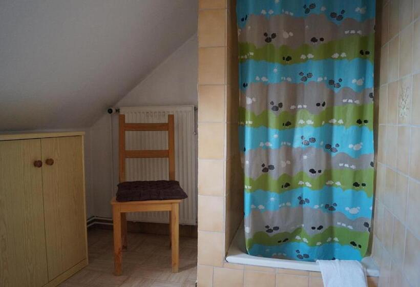 标准间, Reiterhof Wollesen