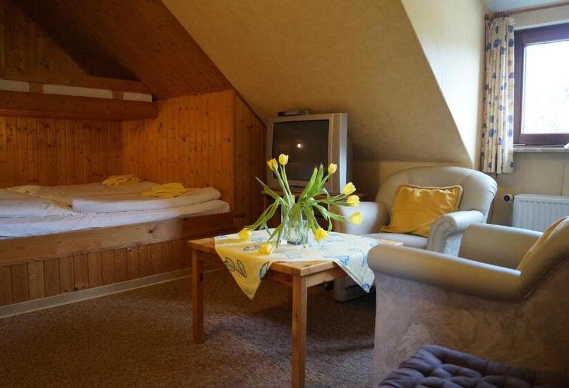 标准间, Reiterhof Wollesen