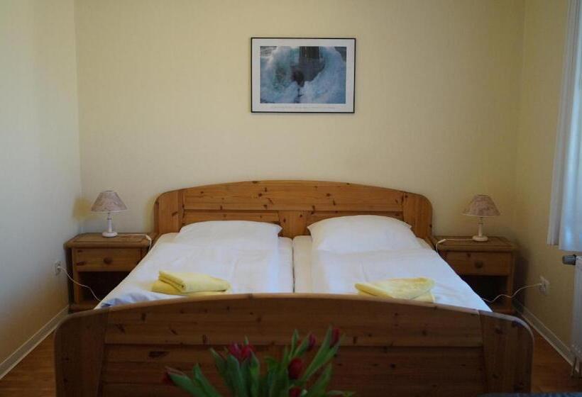 低层单卧公寓, Reiterhof Wollesen