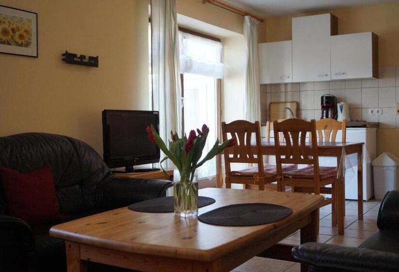 低层单卧公寓, Reiterhof Wollesen