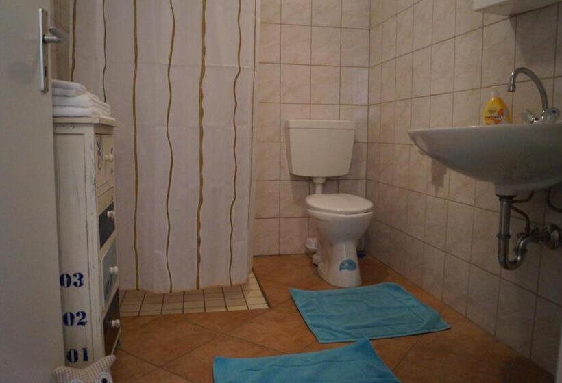 带2个卧室的公寓, Reiterhof Wollesen