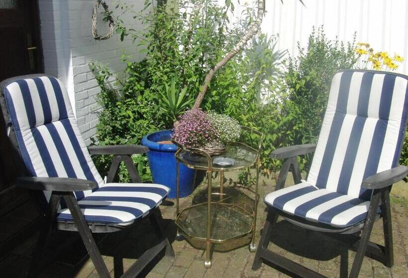 标准工作室, Reiterhof Wollesen