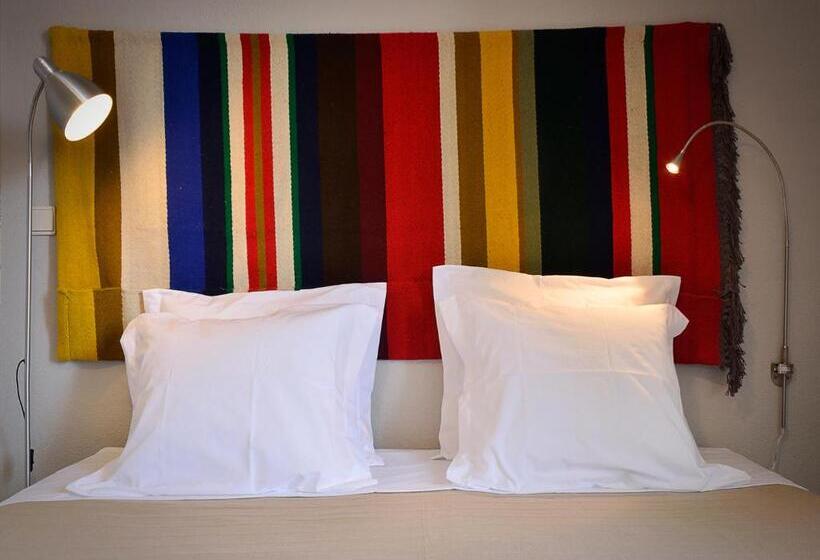 חדר סטנדרט, Train Spot Guesthouse