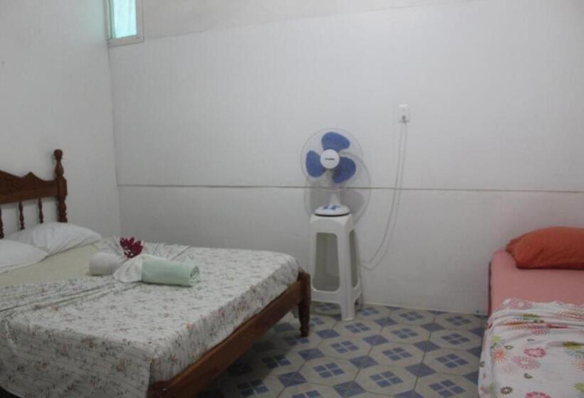 エコノミールーム, Mirians Place Drake