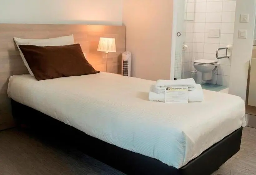 استودیوی استاندارد, Apart Hotel 46a