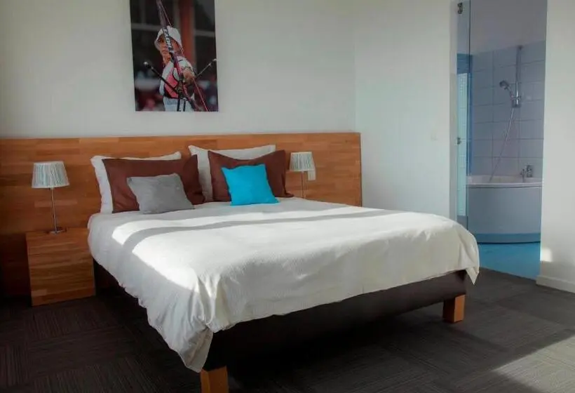 Standard studio with lake view, Apart Hotel 46a