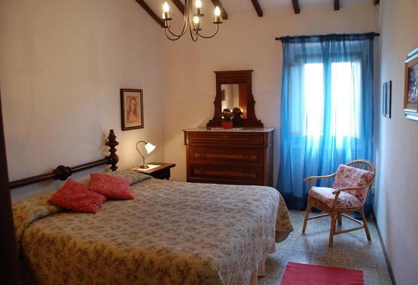 테라스가 있는 2 베드룸 아파트, Due Piani